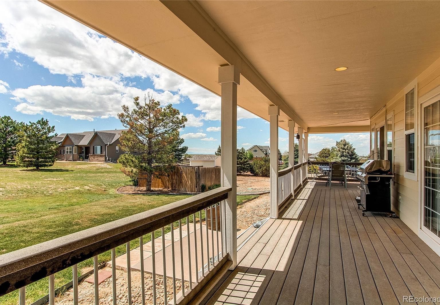 895 Antelope Dr W Bennett, CO 80102 - Thumbnail 4