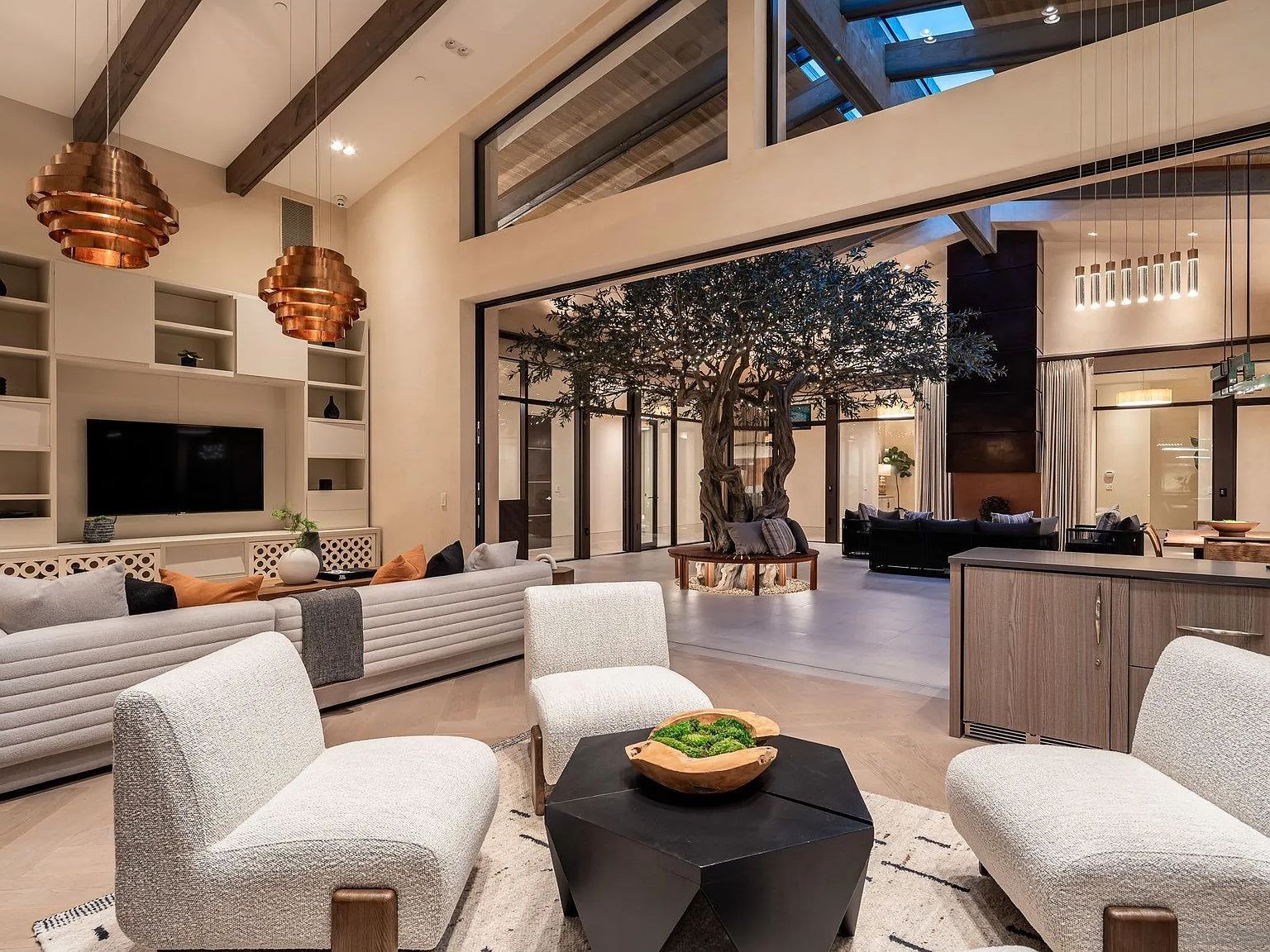 6005 La Jolla Scenic Dr S La Jolla, CA 92037 - Thumbnail 4