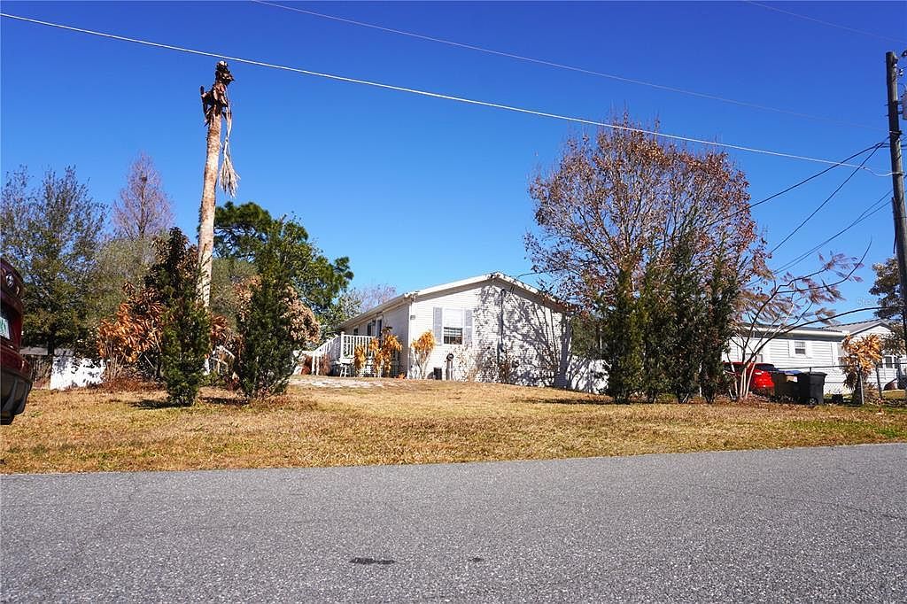 3605 Late Morning Cir Kissimmee, FL 34744 - Thumbnail 4