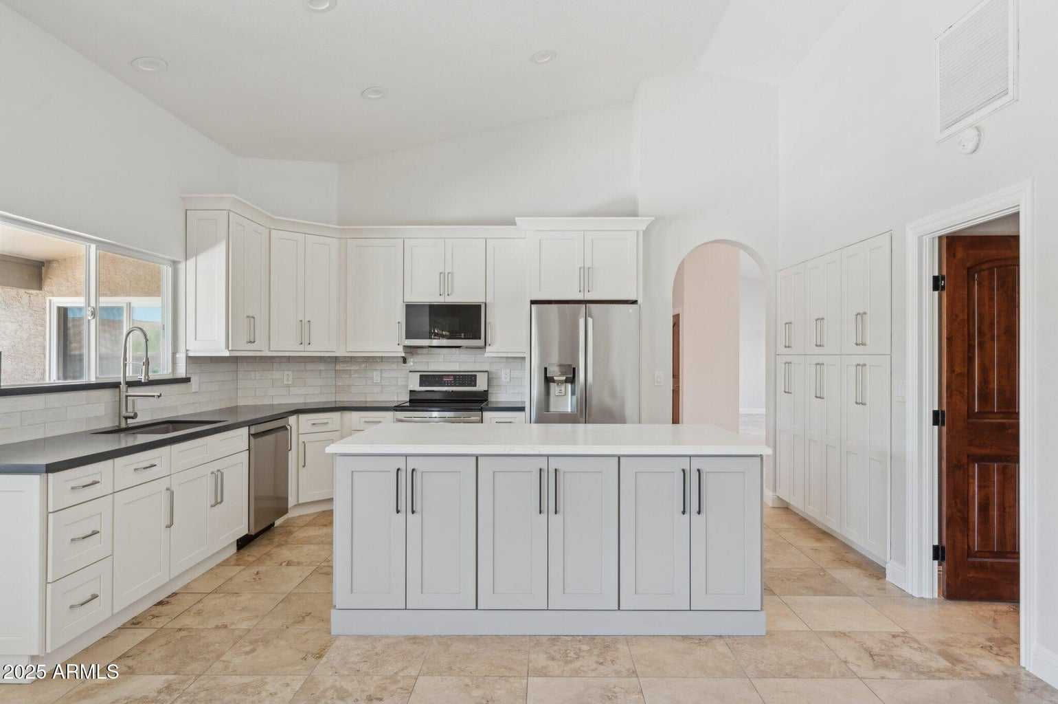 10450 E Terra Dr, Scottsdale, AZ 85258, USA - Thumbnail 4