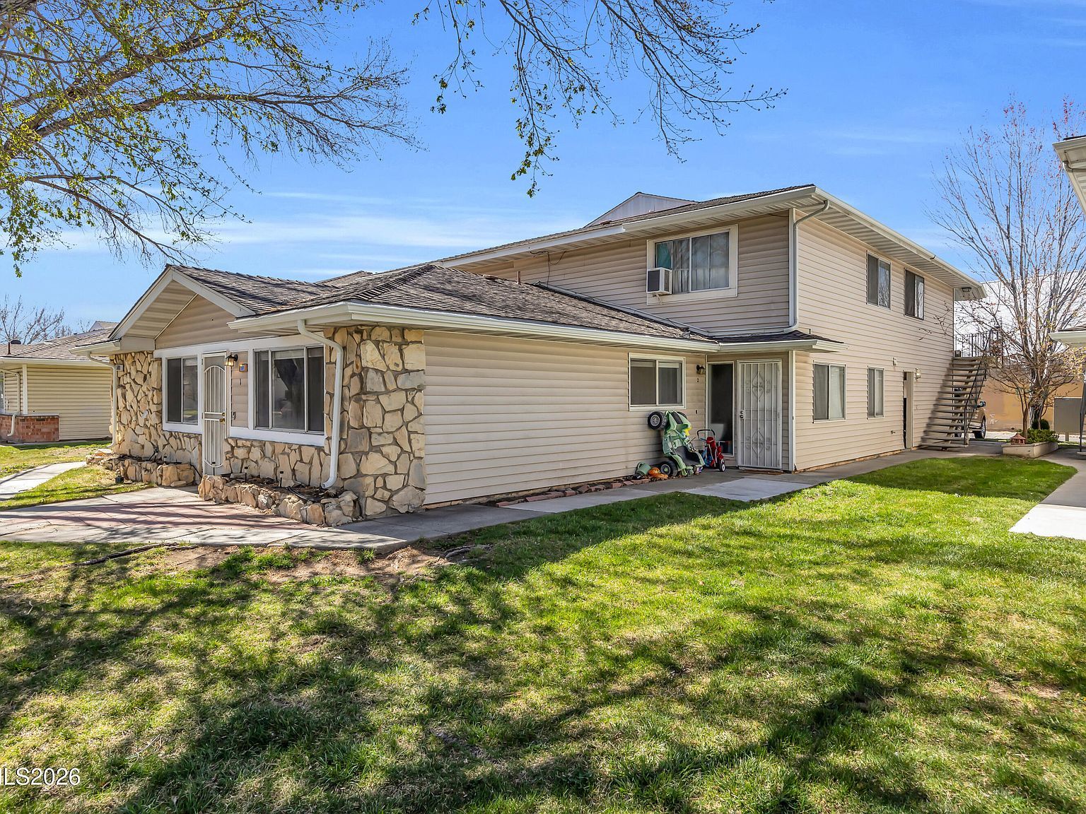 5001 Catalina Dr APT 1 Reno, NV 89502 - Thumbnail 4