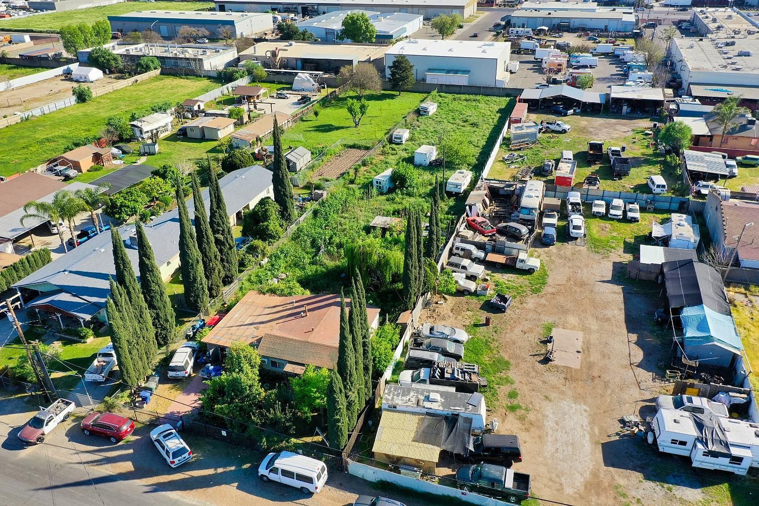 202 Olivero Rd Modesto, CA 95358 - Thumbnail 4