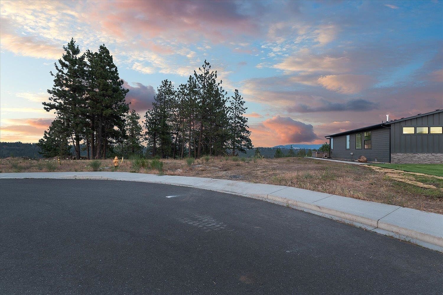 5229 S Falcon Point Ct Spokane, WA 99224 - Thumbnail 4