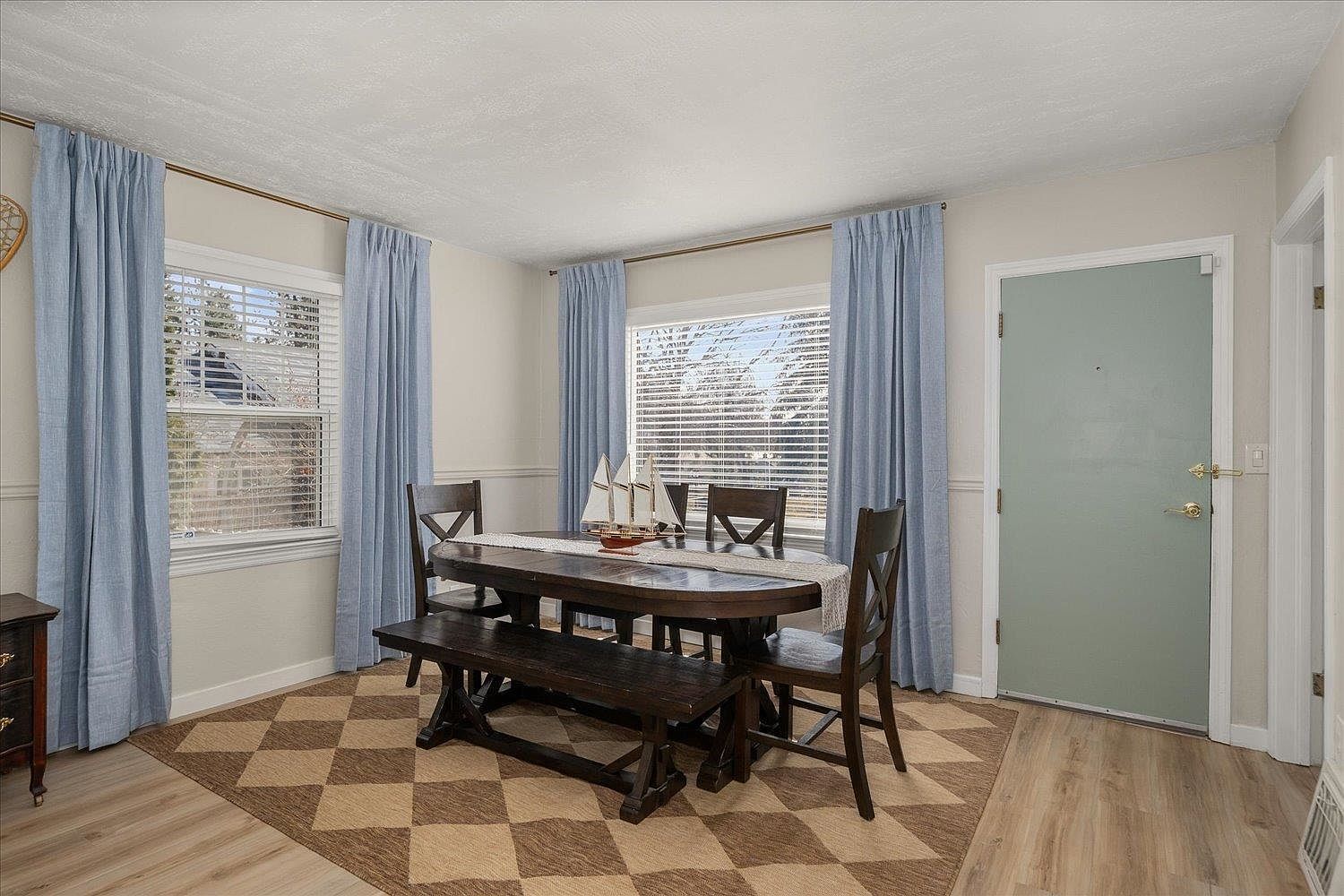 3407 E 35th Ave Spokane, WA 99223 - Thumbnail 4