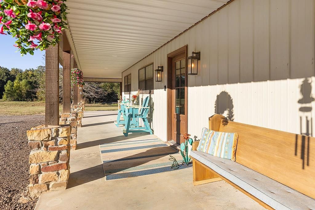 2348 County Road 3215 De Kalb, TX 75559 - Thumbnail 4