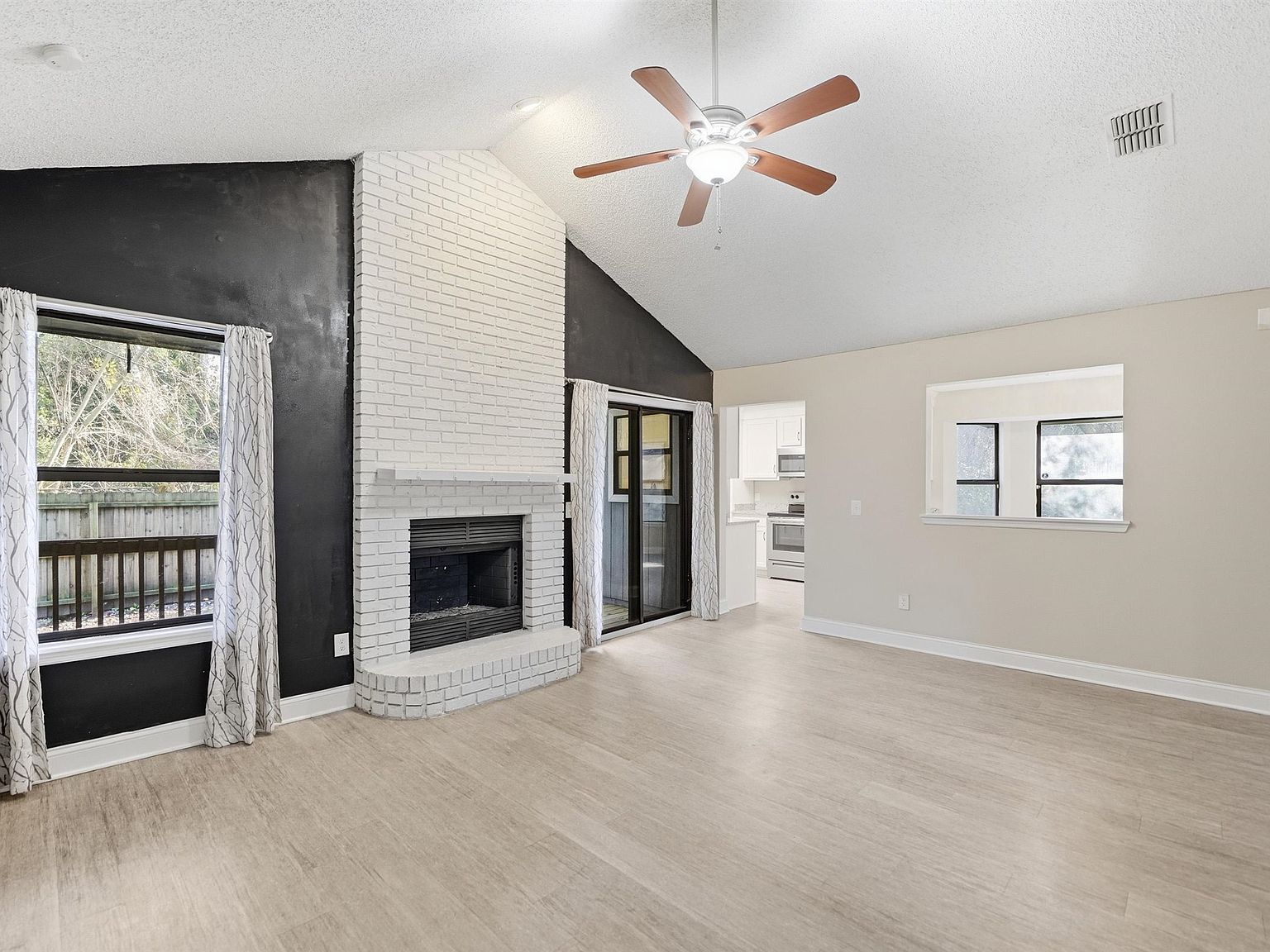 7824 Rocky Fort Trl Jacksonville, FL 32277 - Thumbnail 4