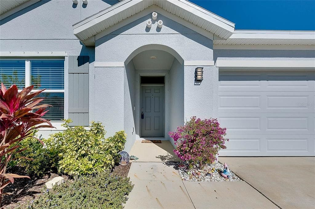 2233 Grand Flora Trl Bradenton, FL 34208 - Thumbnail 4