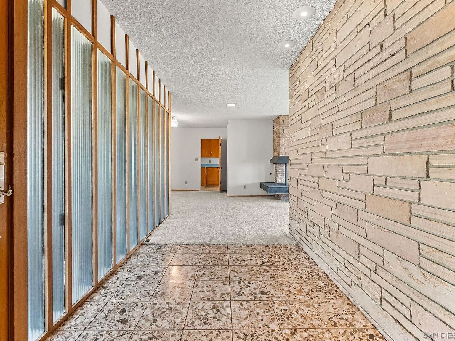 5868 Overlake Ave San Diego, CA 92120 - Thumbnail 4