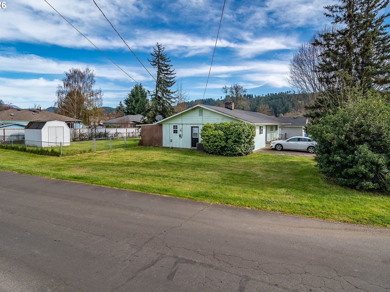 266 Sherwood Dr Sutherlin, OR 97479 - Thumbnail 4