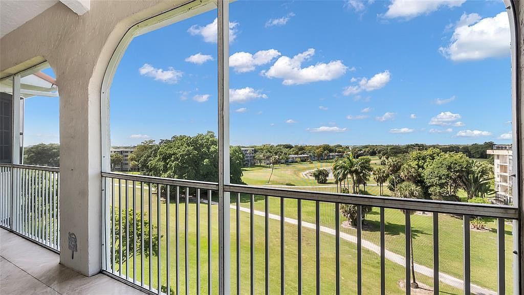 4116 W Palm Aire Dr APT 166B Pompano Beach, FL 33069 - Thumbnail 4