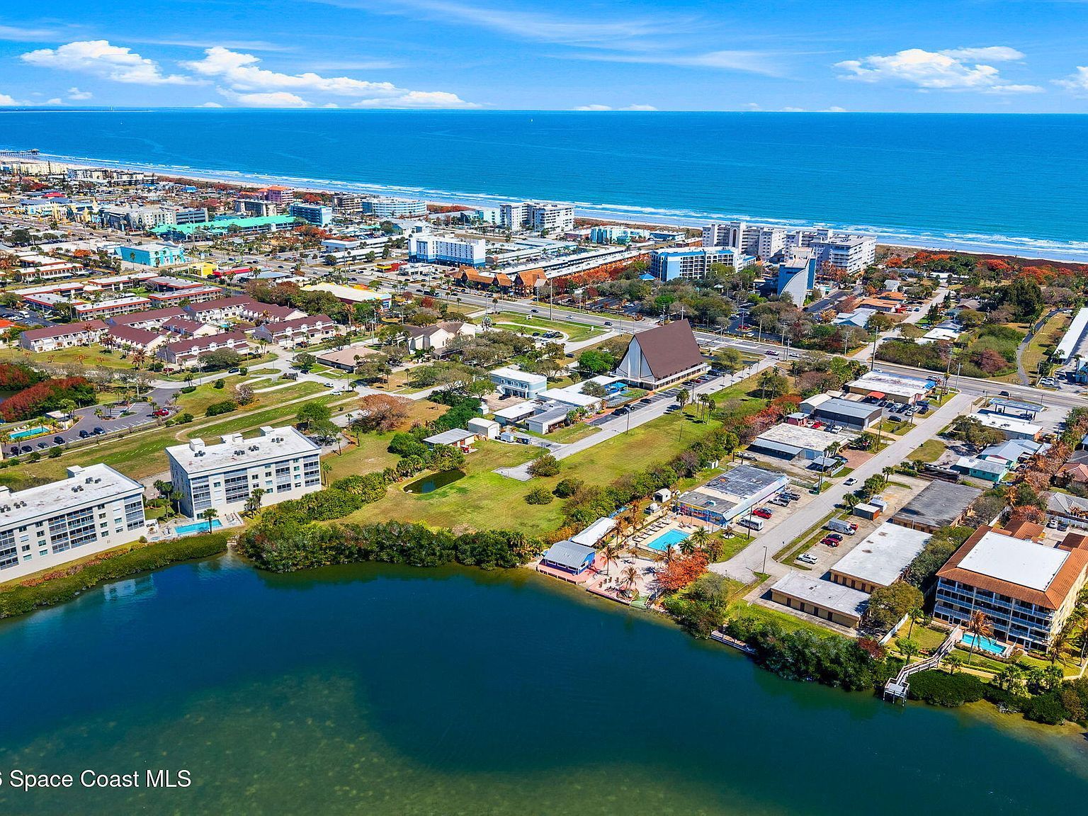 3250 N Atlantic Ave Cocoa Beach, FL 32931 - Thumbnail 4