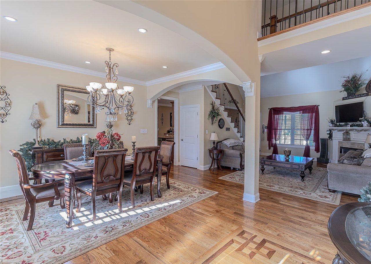 329 Roseberry Cir Bowling Green, KY 42104 - Thumbnail 4