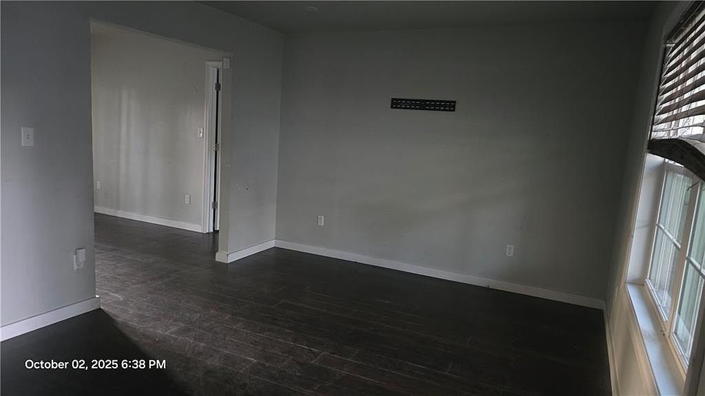 2705 Rosebud Cir Sedalia, MO 65301 - Thumbnail 4