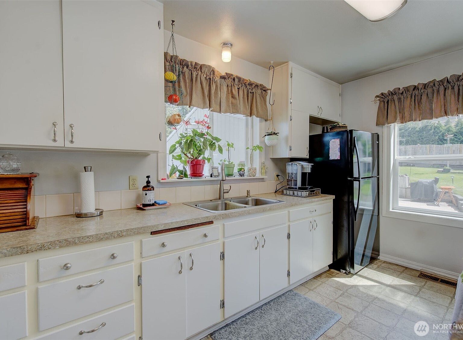 2901 Sunset Hwy East Wenatchee, WA 98802 - Thumbnail 4