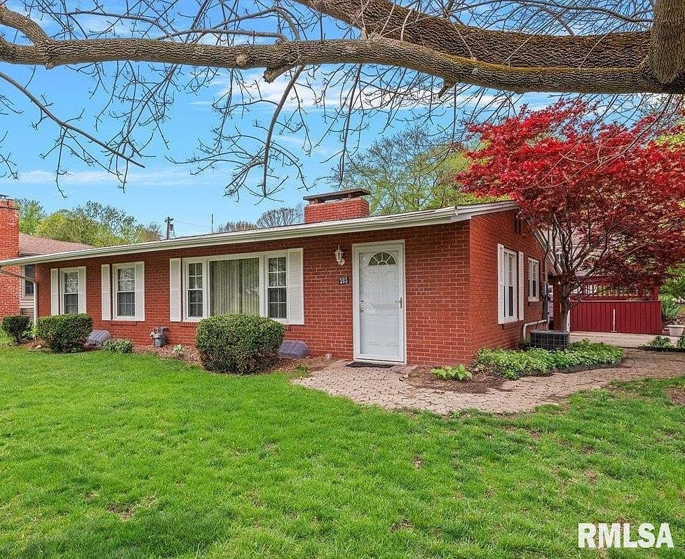 303 W Lincoln Ave Petersburg, IL 62675 - Thumbnail 4