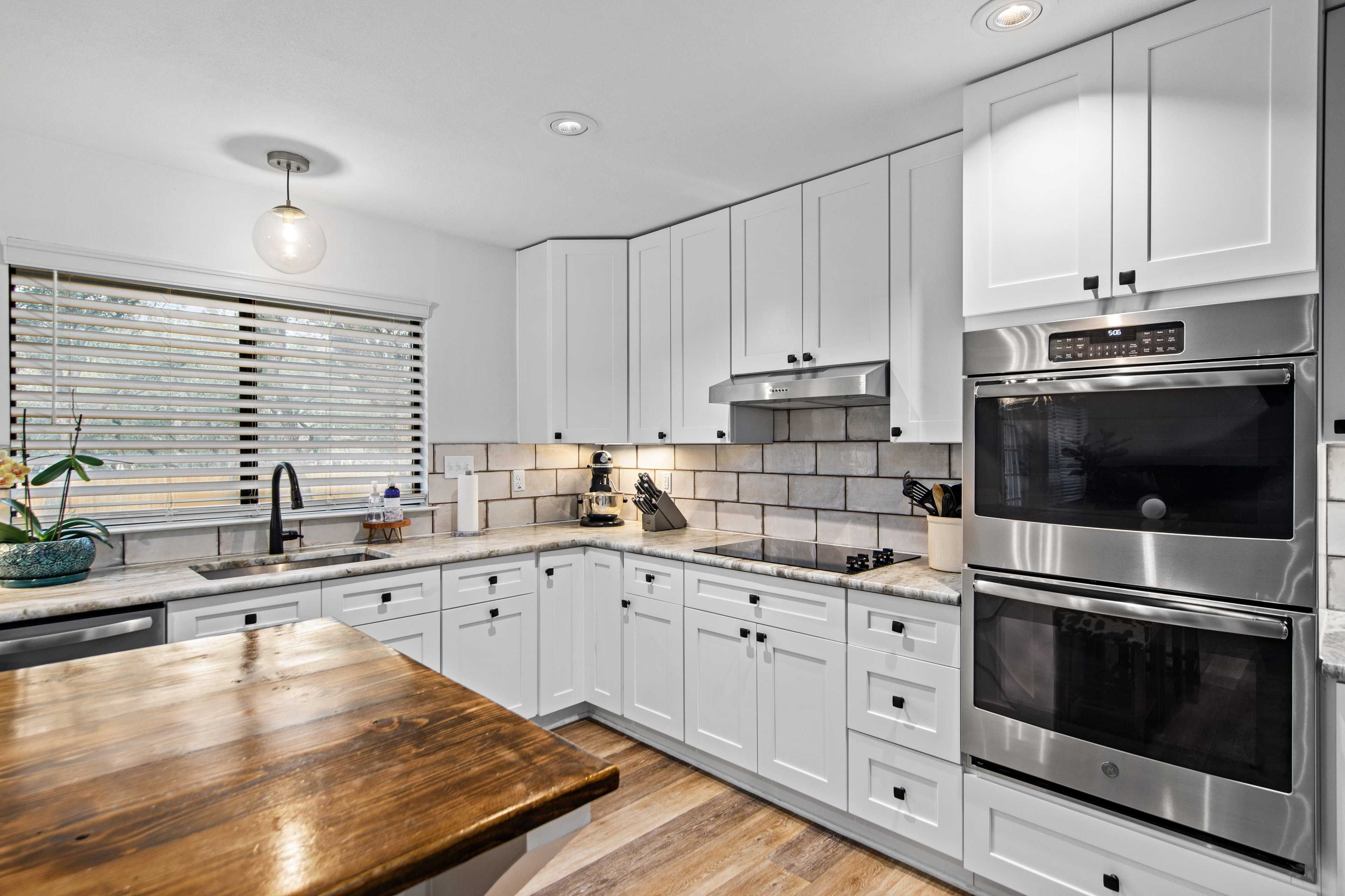 701 West Esparada Drive, Georgetown, TX, USA, 78628 - Thumbnail 4