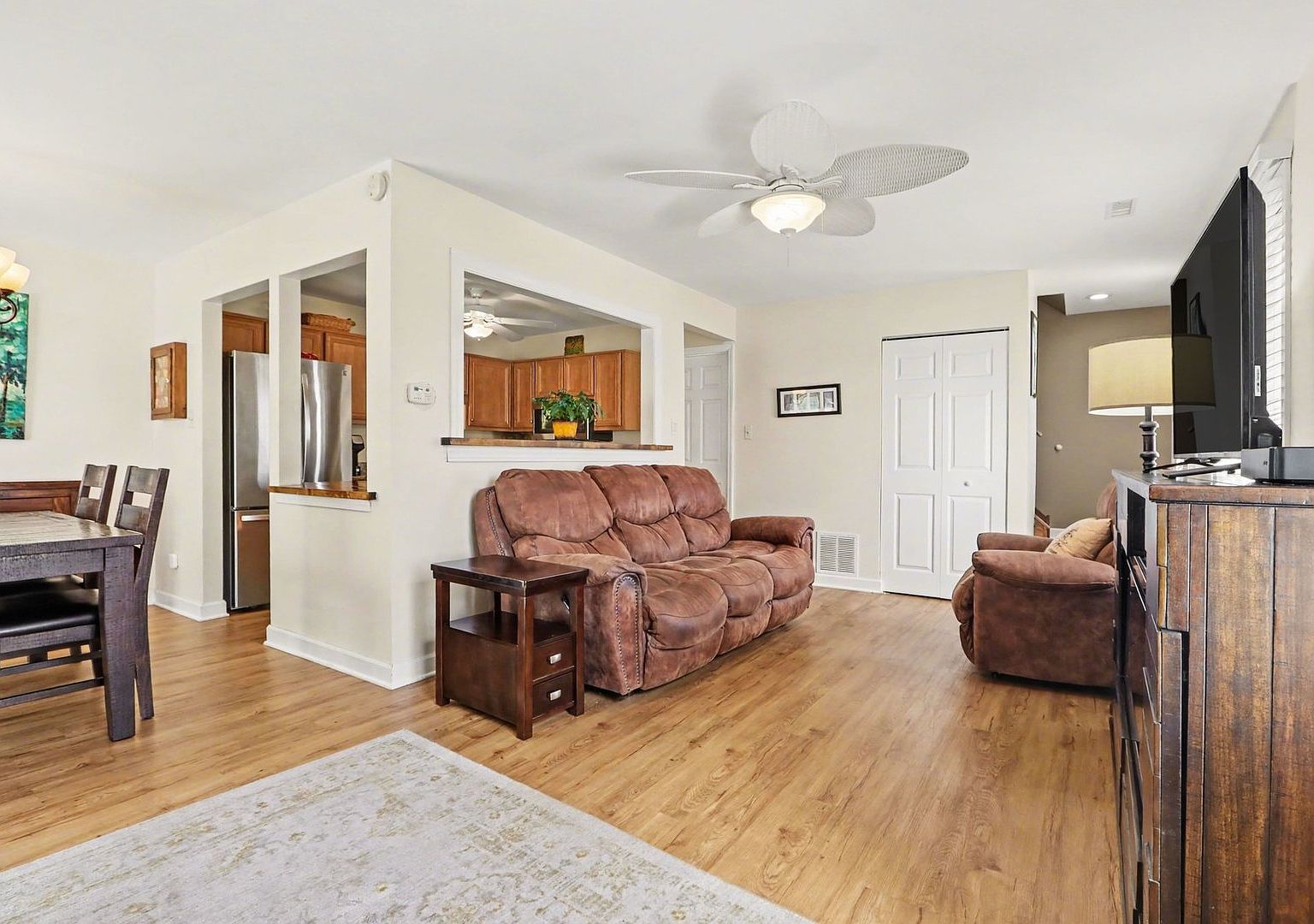 16180 Apple Ln APT 3 Tinley Park, IL 60487 - Thumbnail 4