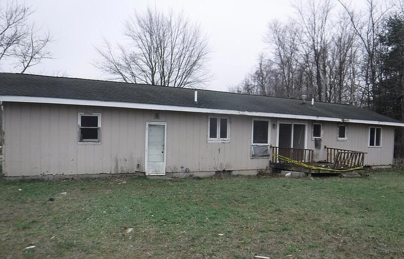 30450 M 152 Dowagiac, MI 49047 - Thumbnail 4