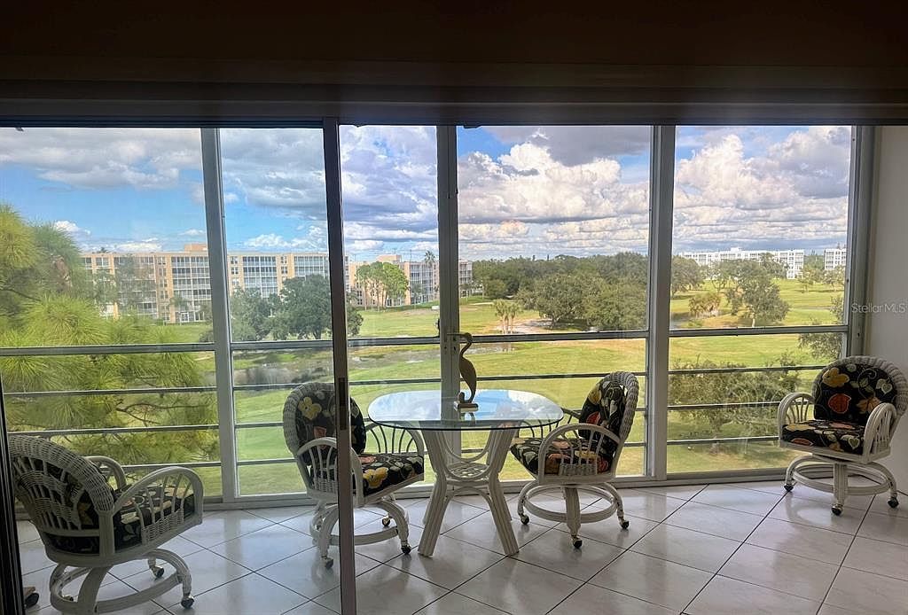 3840 Ironwood Ln APT 506H Bradenton, FL 34209 - Thumbnail 4