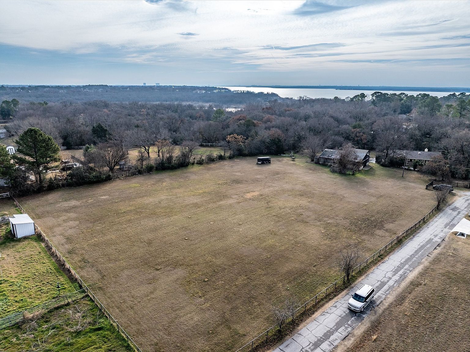 Meadow Ln Flower Mound, TX 75022 - Thumbnail 4