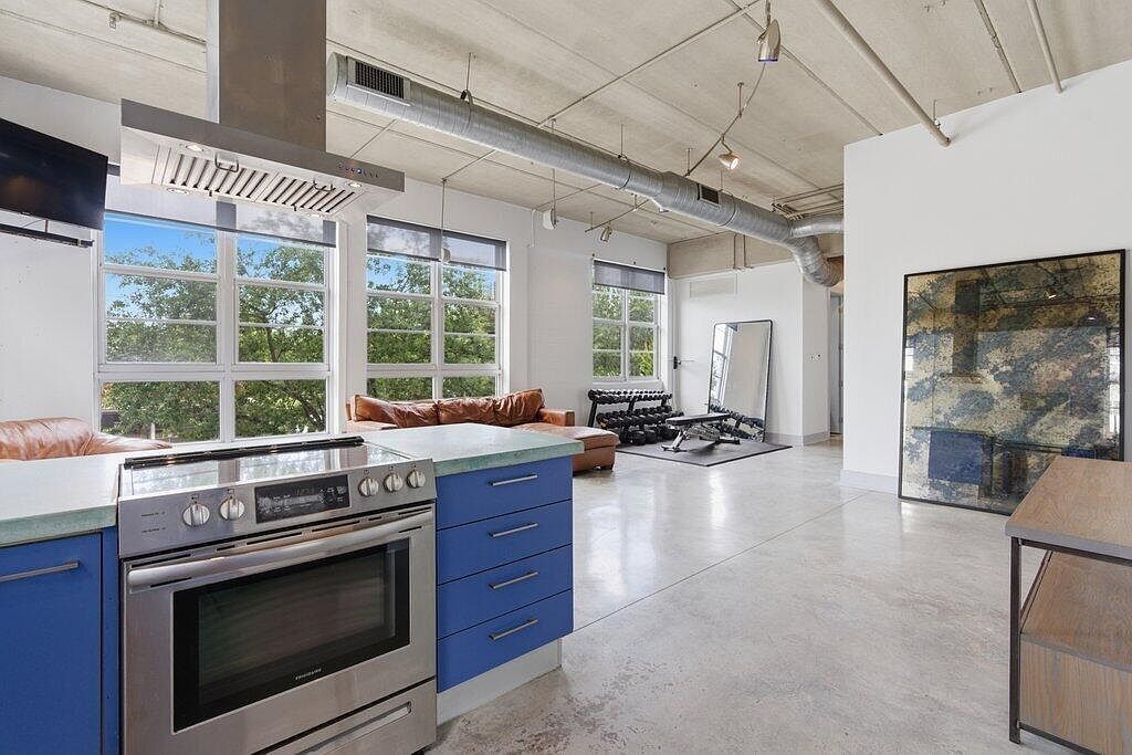 425 N Andrews Ave APT 202 Fort Lauderdale, FL 33301 - Thumbnail 4