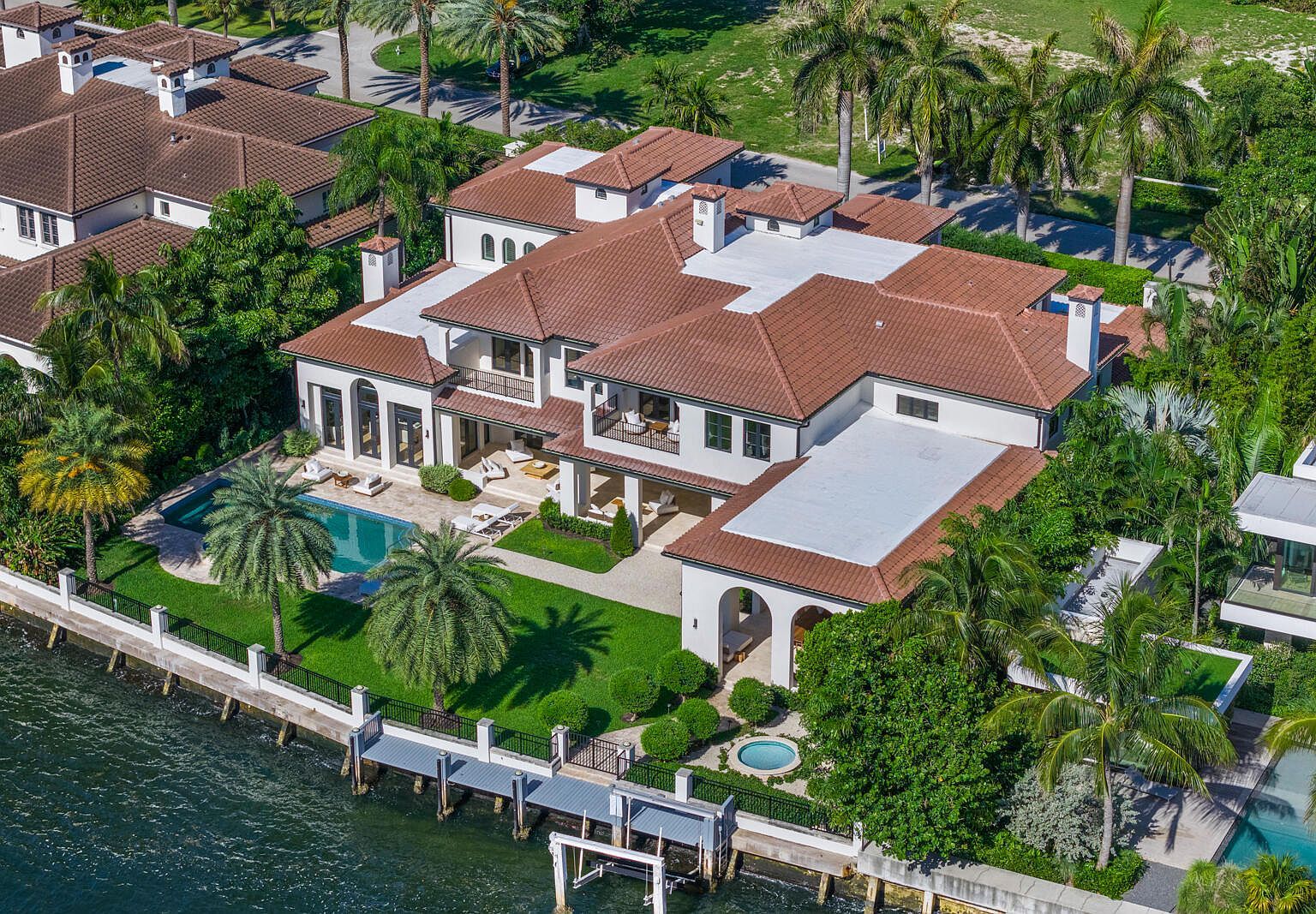 1207 Spanish River Rd Boca Raton, FL 33432 - Thumbnail 4