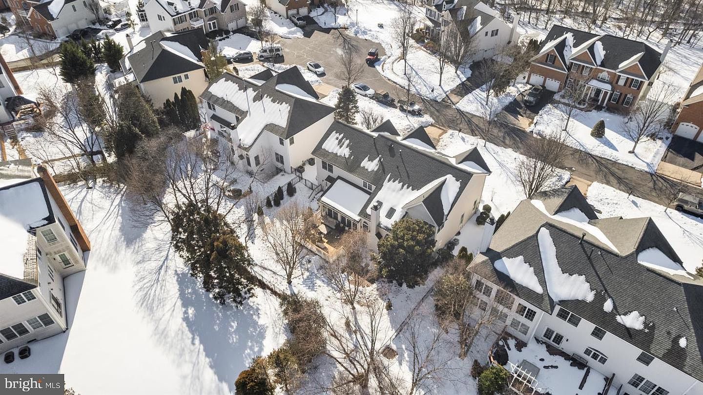 5029 Warwick Hills Ct Haymarket, VA 20169 - Thumbnail 4