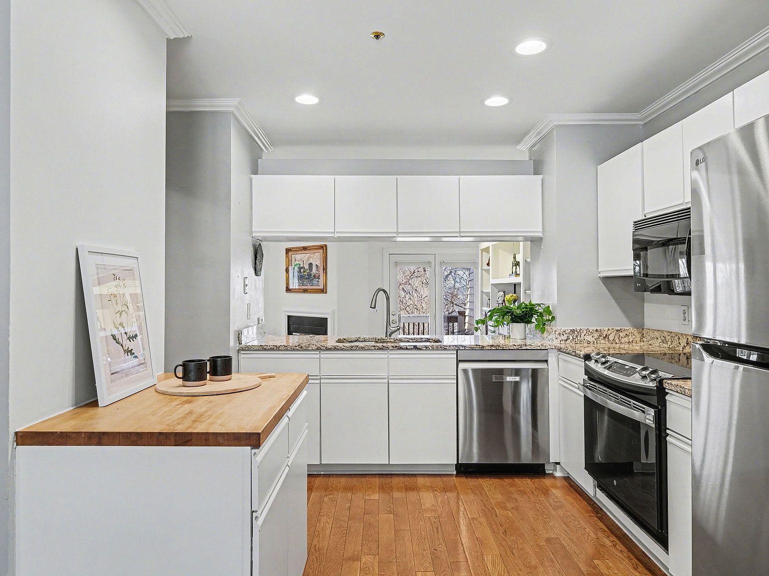 2207 Westview Dr Nashville, TN 37212 - Thumbnail 4