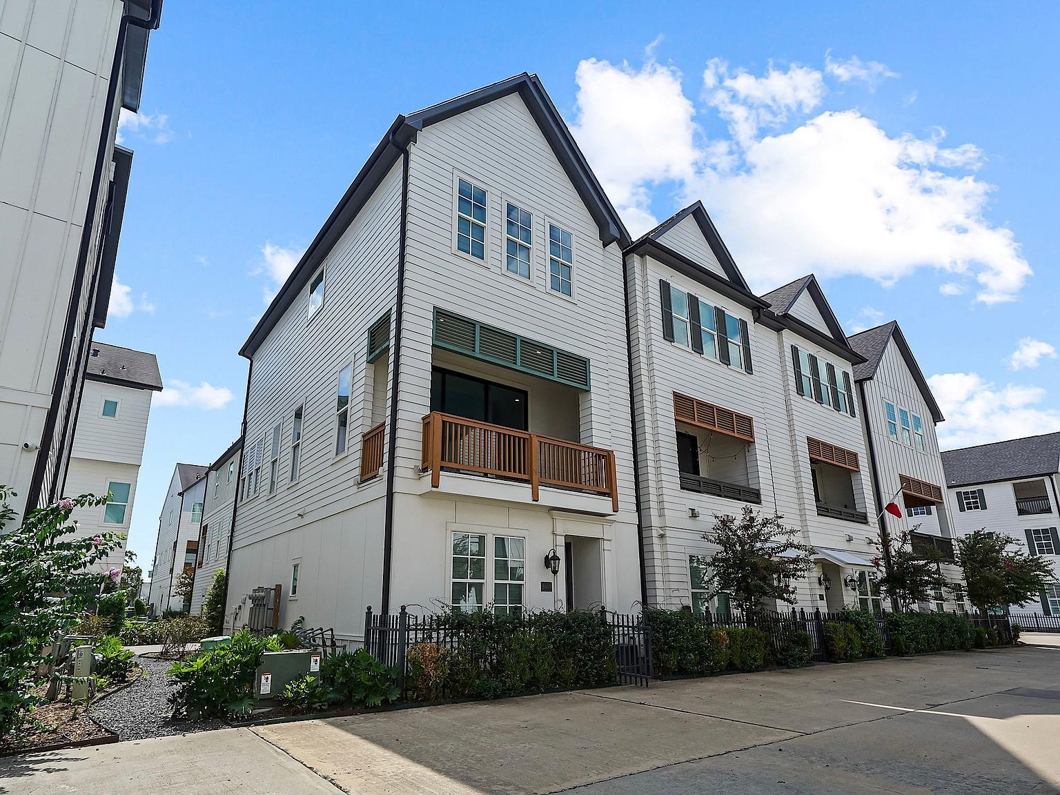 3411 Timbergrove Heights St Houston, TX 77008 - Thumbnail 4