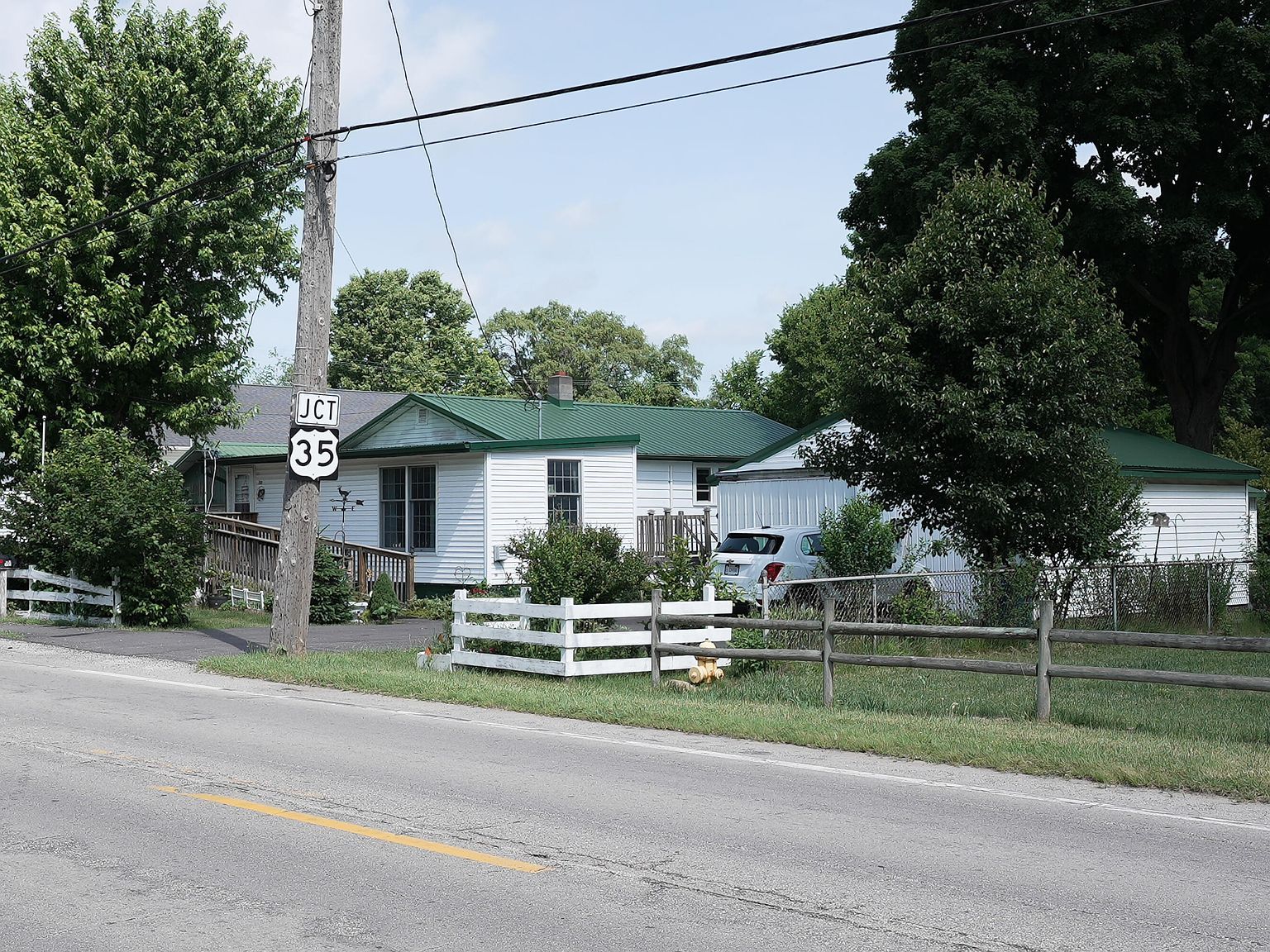 501 E Culver Rd Knox, IN 46534 - Thumbnail 4