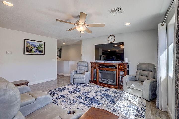 715 S Peachtree Dr Toquerville, UT 84774 - Thumbnail 4