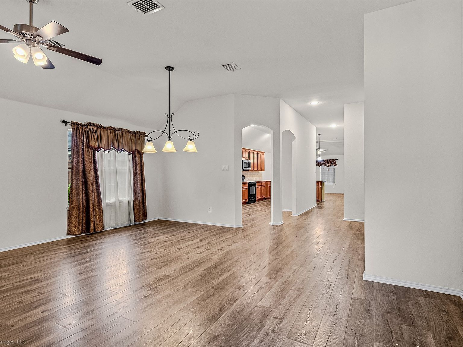 4019 Heavenly Way Heartland, TX 75126 - Thumbnail 4