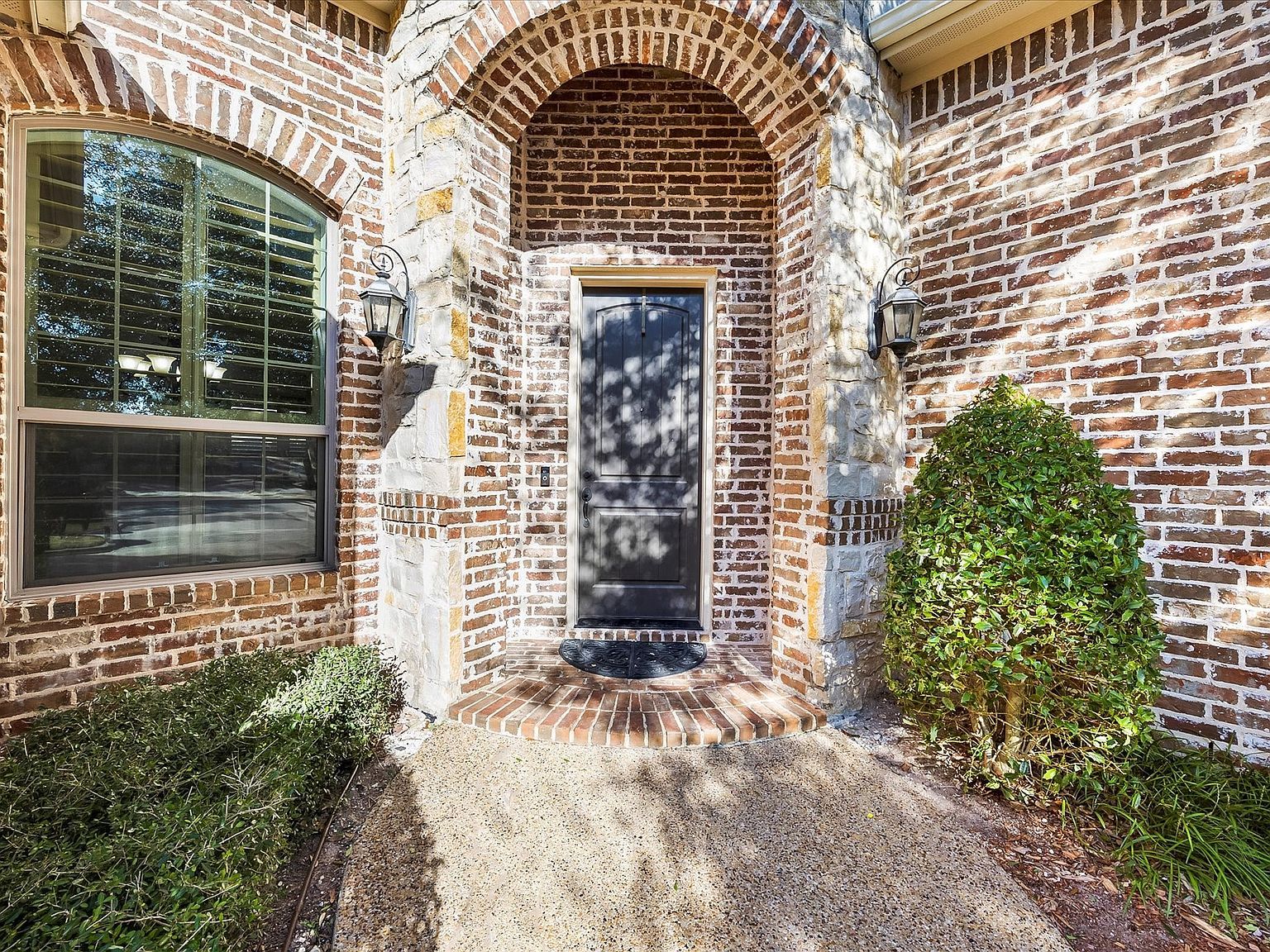 6814 Springwood Ln Garland, TX 75044 - Thumbnail 4