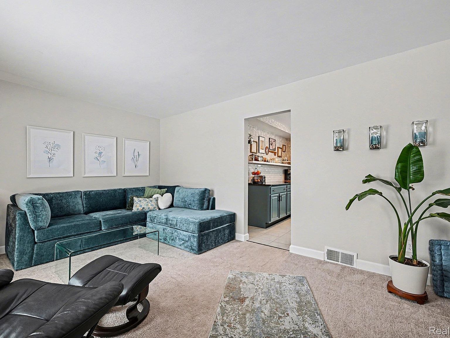 33422 Florence St Garden City, MI 48135 - Thumbnail 4