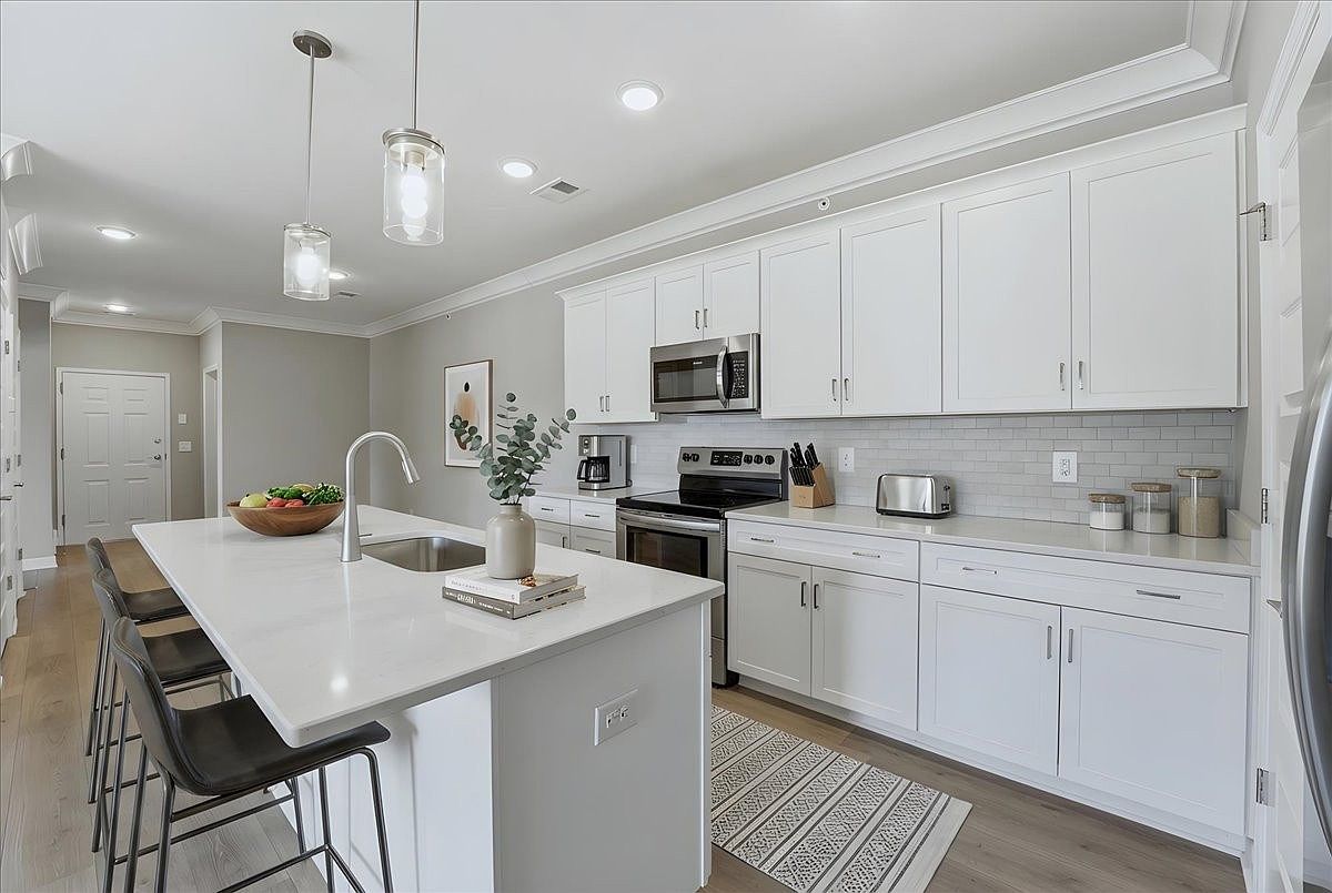 7483 Highway 70 S #302 Nashville, TN 37221 - Thumbnail 4