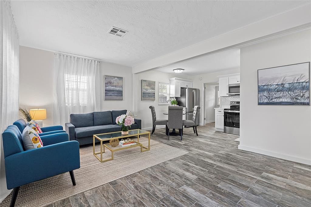 326 50th Ave N Saint Petersburg, FL 33703 - Thumbnail 4