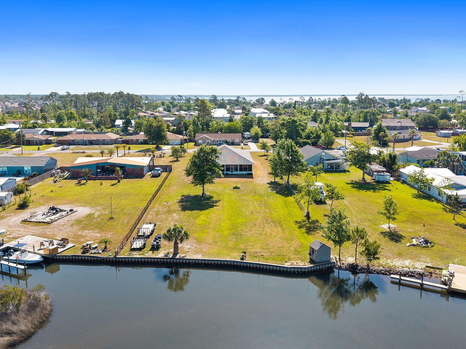 1400 W Park Ln Panama City, FL 32404 - Thumbnail 4