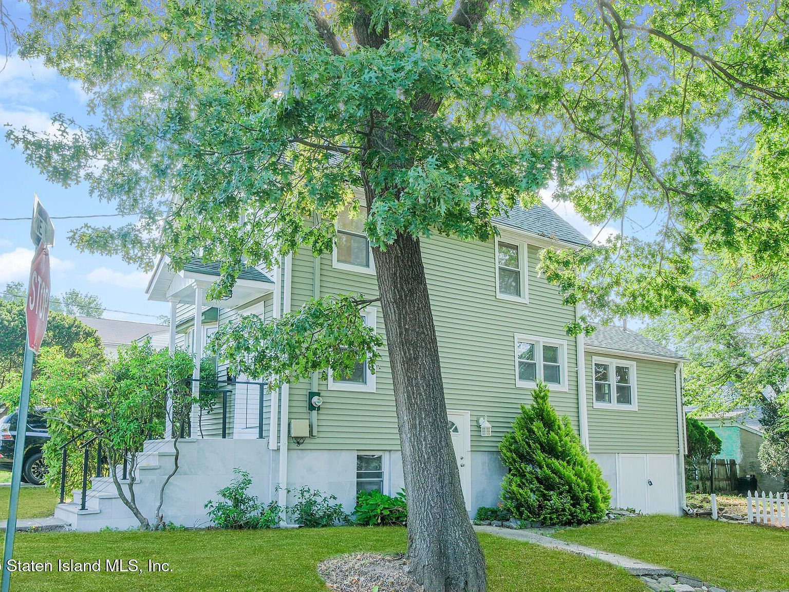 132 Dewey Ave Staten Island, NY 10308 - Thumbnail 4