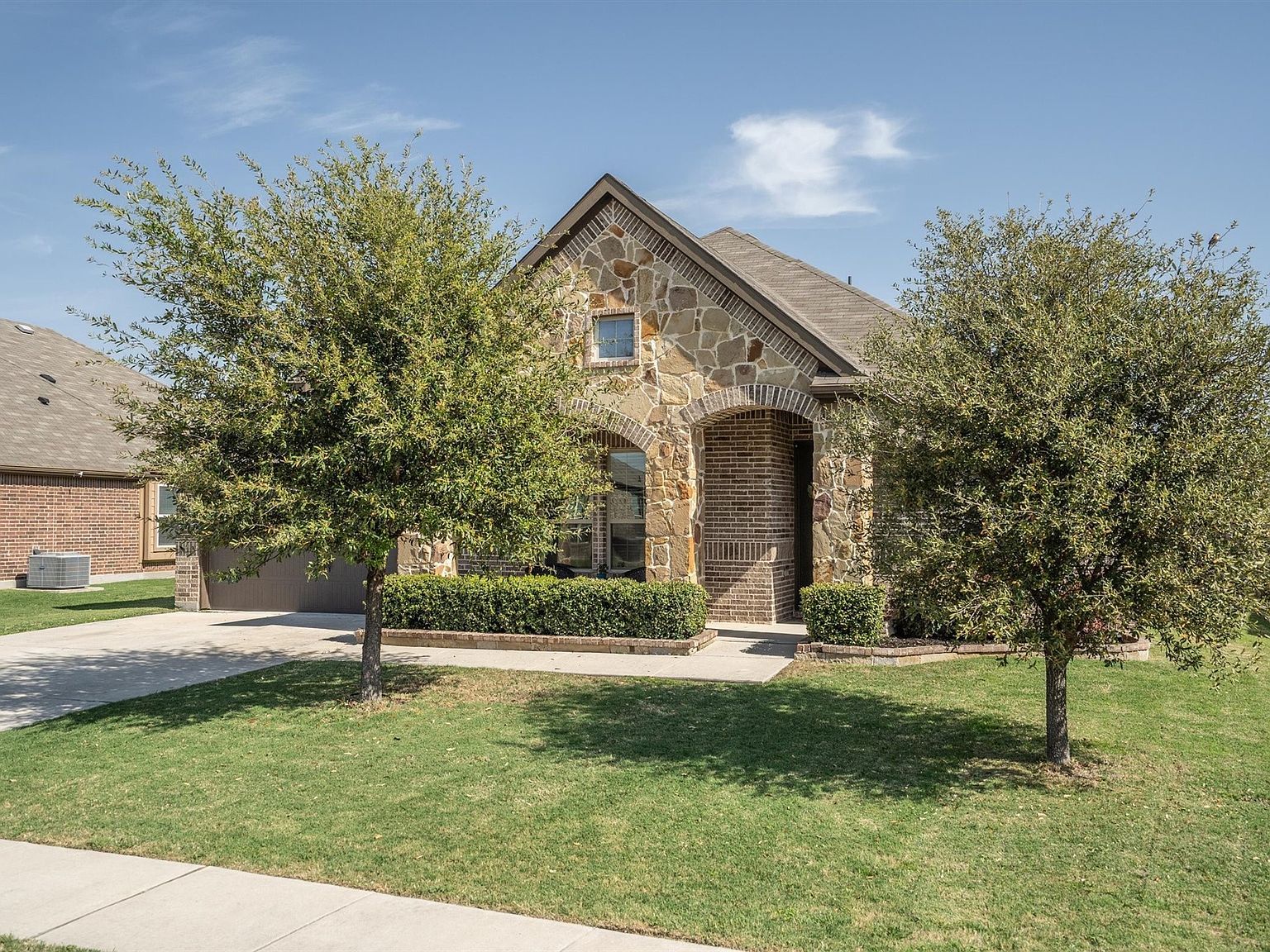 204 Ovaletta Dr Justin, TX 76247 - Thumbnail 4