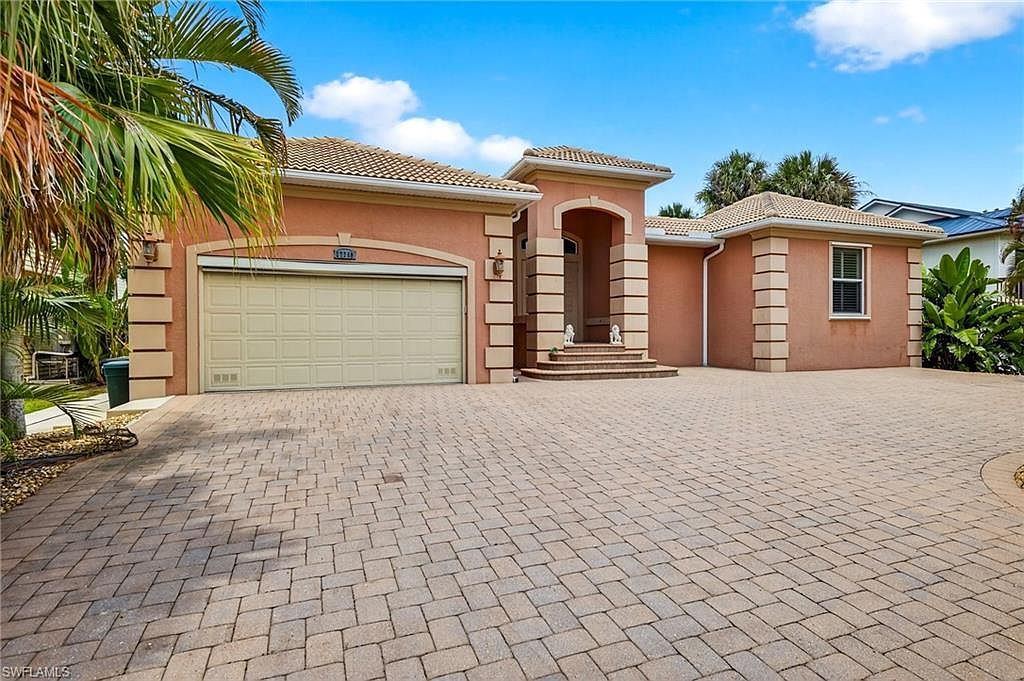 27259 High Seas Ln Bonita Springs, FL 34135 - Thumbnail 4