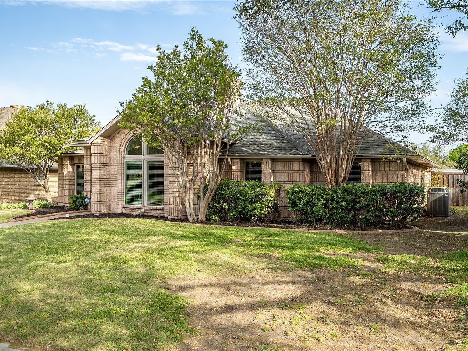 2315 Stone Glen Ln Carrollton, TX 75007 - Thumbnail 4