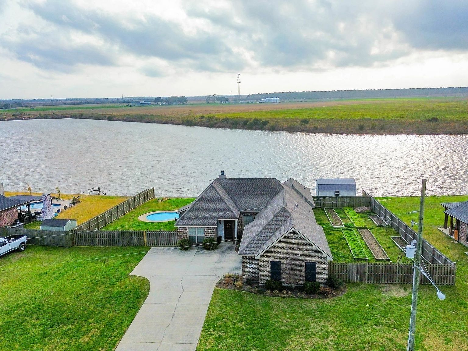 5619 Jude Vincent Ln Iowa, LA 70647 - Thumbnail 4