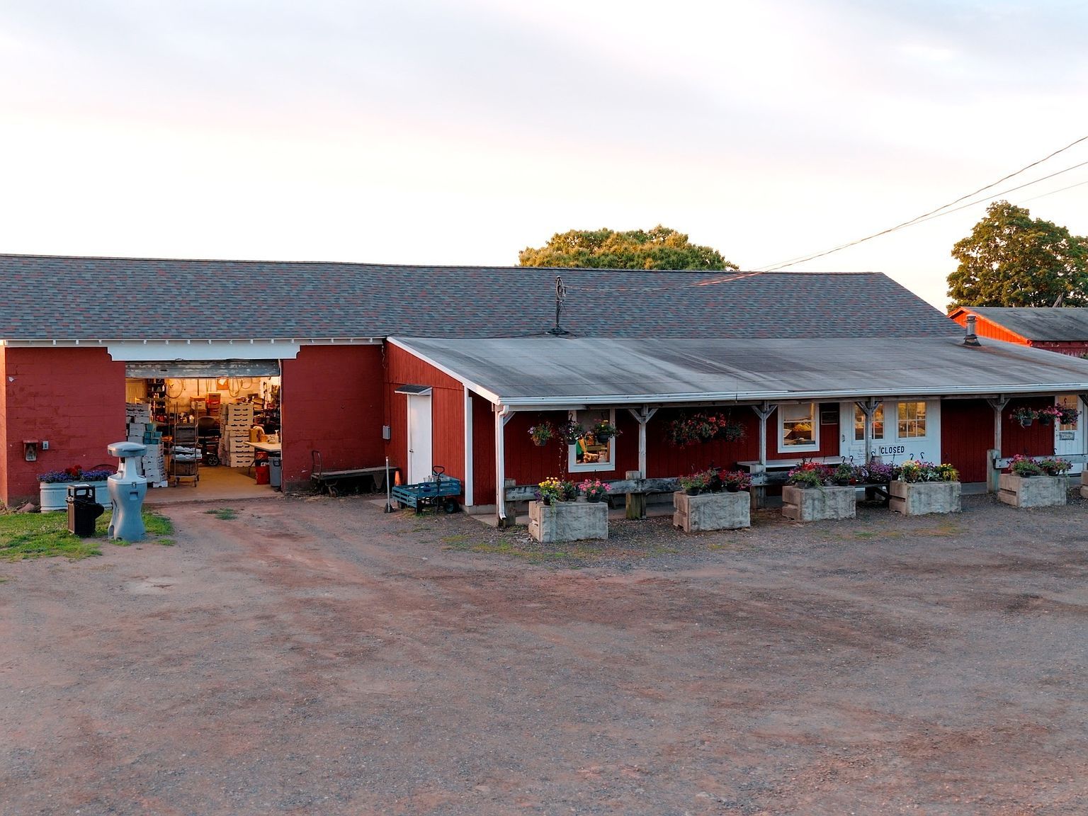 810 Dunbar Hill Rd Hamden, CT 06514 - Thumbnail 4