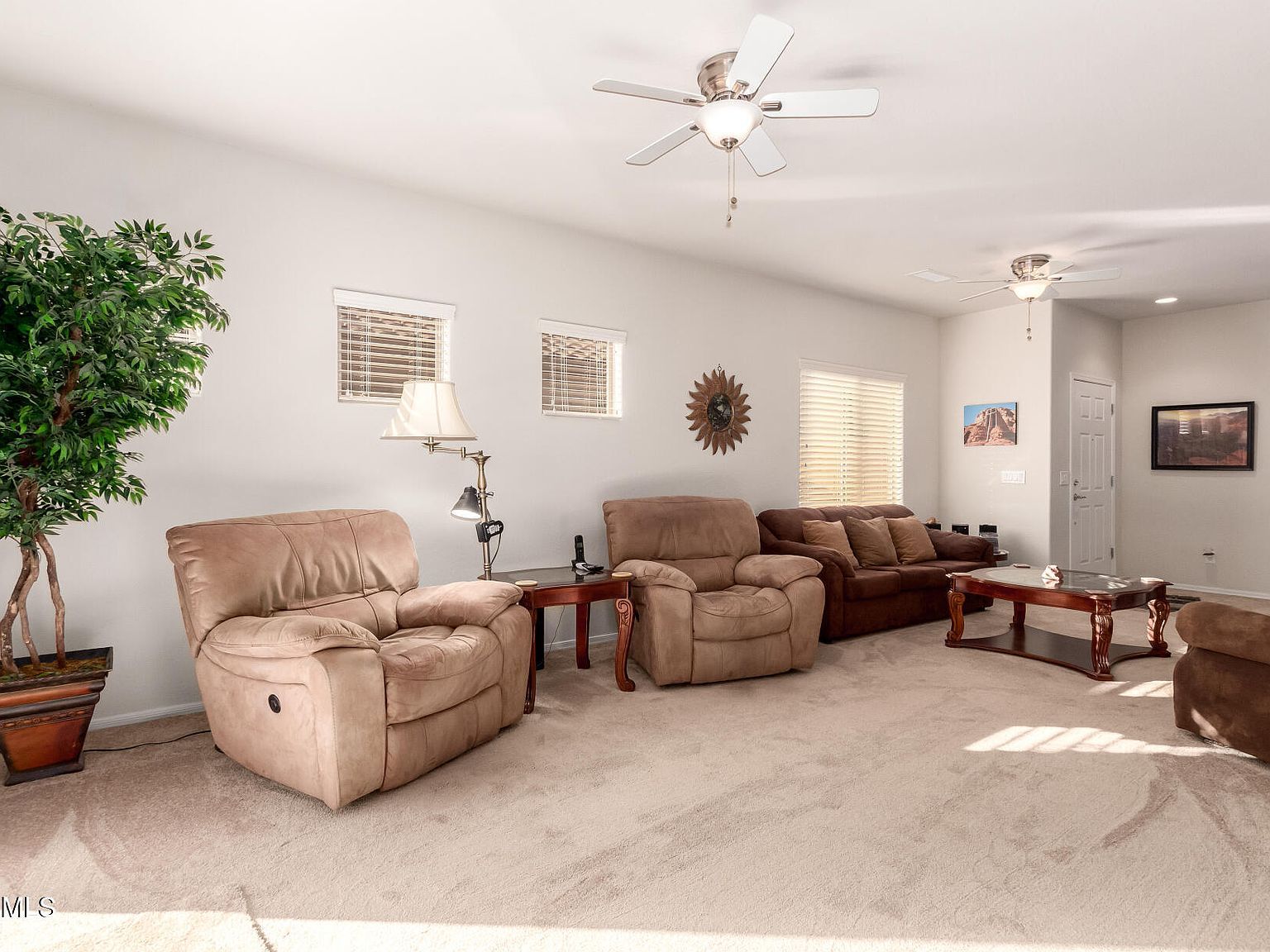26157 W Runion Dr Buckeye, AZ 85396 - Thumbnail 4