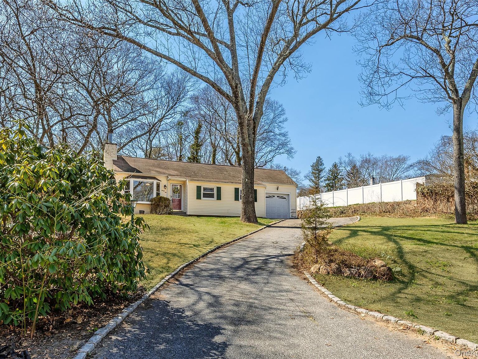 32 Hewlett Dr Sound Beach, NY 11789 - Thumbnail 4