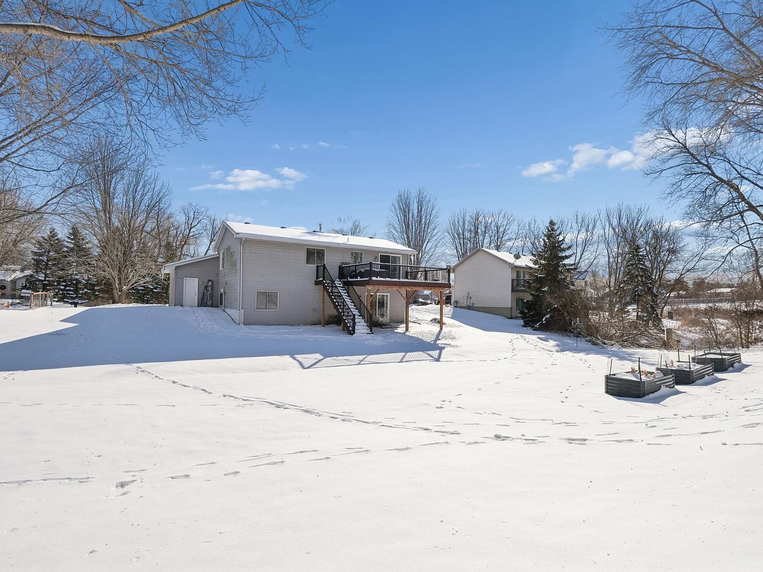 3710 Fox Trl Saint Bonifacius, MN 55375 - Thumbnail 4