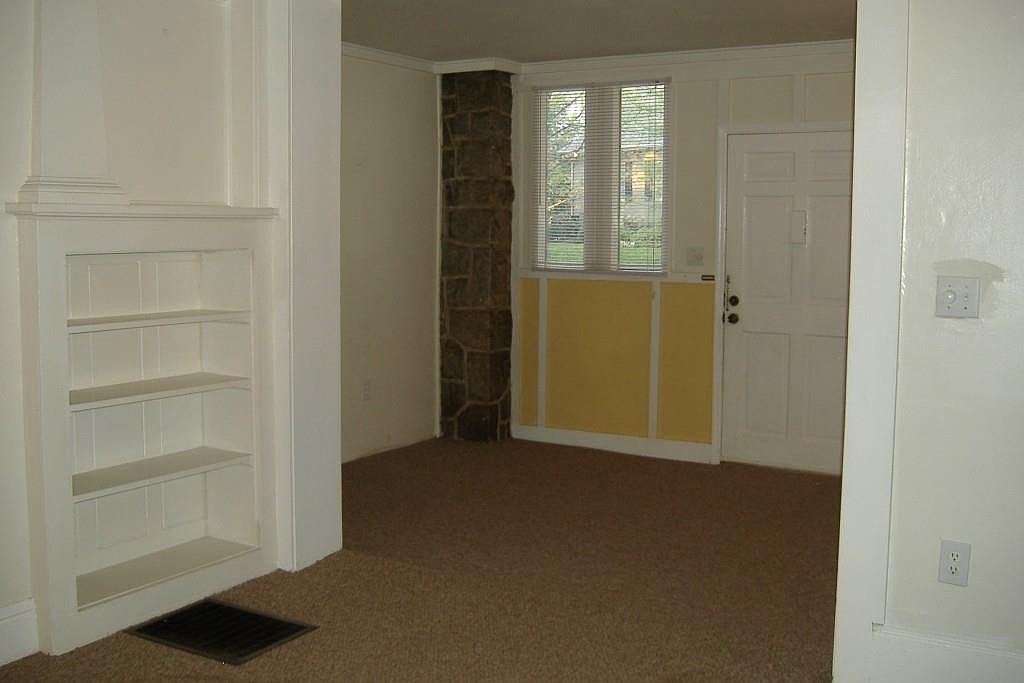 547 Elmwood Dr NE Atlanta, GA 30306 - Thumbnail 4