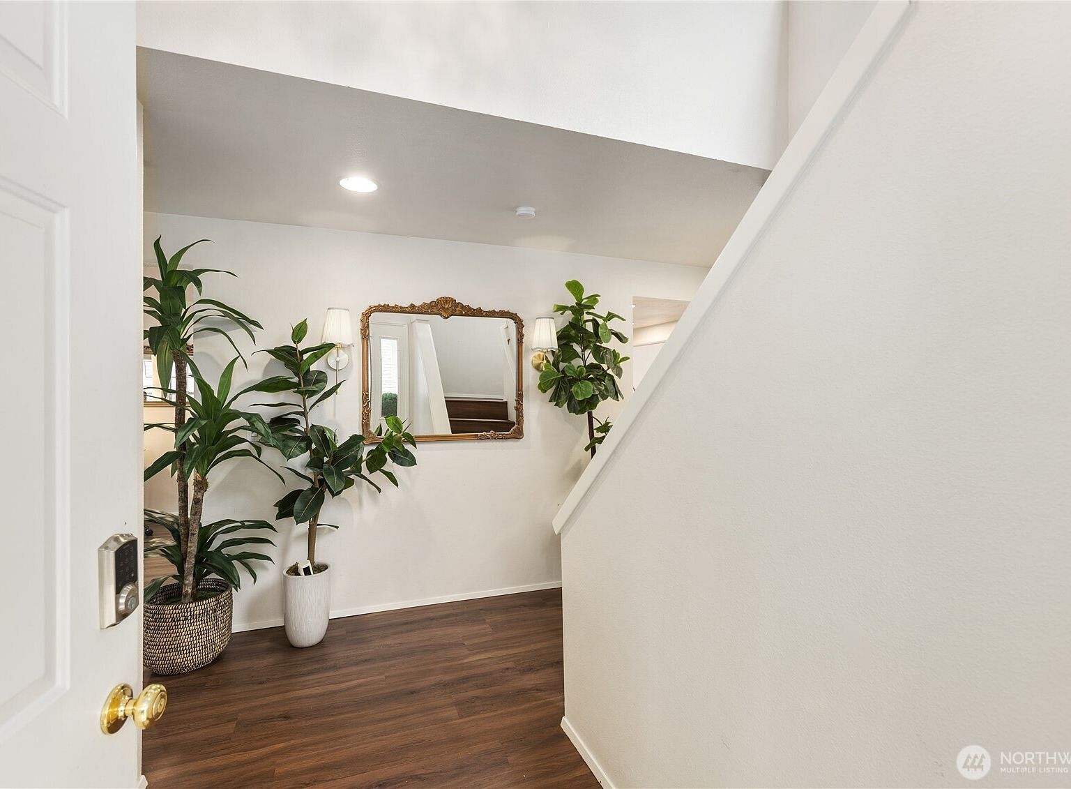 13316 NE 89th St Redmond, WA 98052 - Thumbnail 4