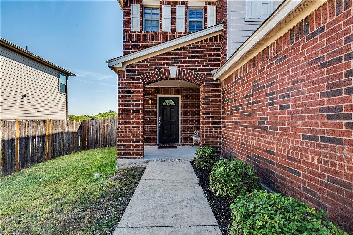 (undisclosed Address) Kyle, TX 78640 - Thumbnail 4