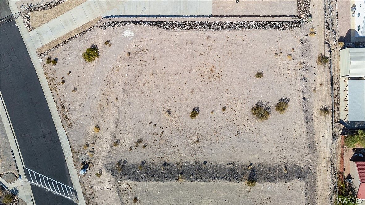 2589 Unicorn Rd Bullhead City, AZ 86429 - Thumbnail 4